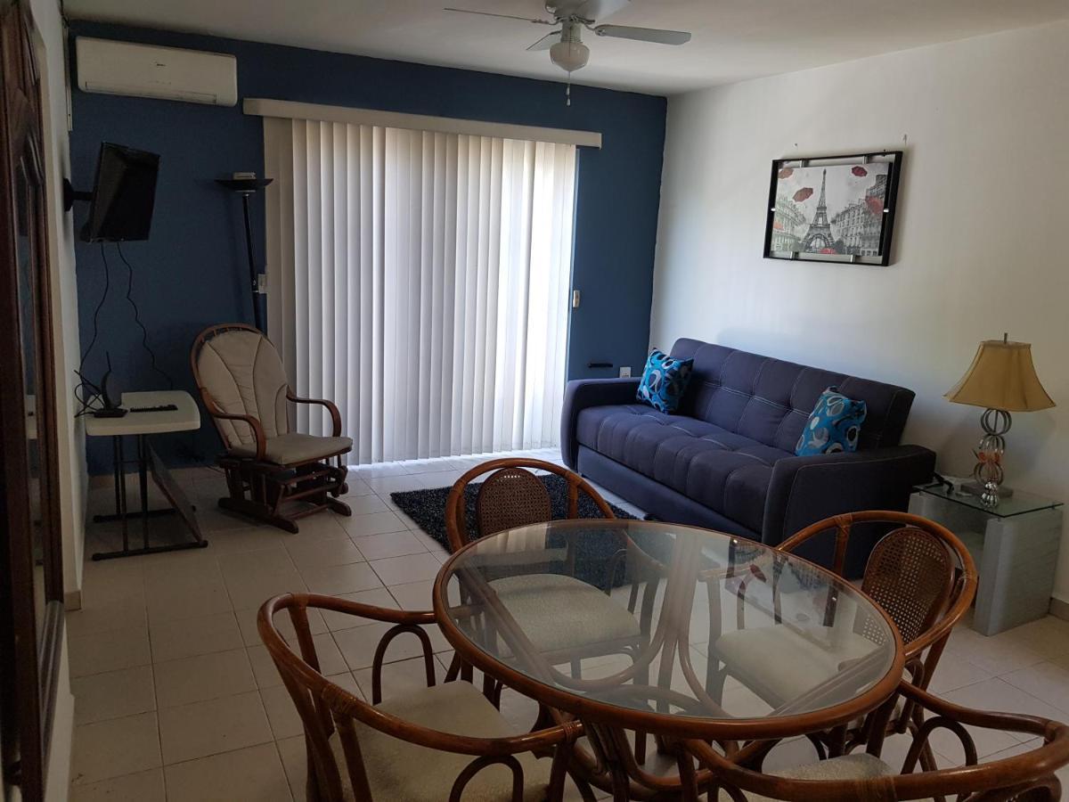 Contry La Silla Zona Tec - Nuevo Sur Apartamento